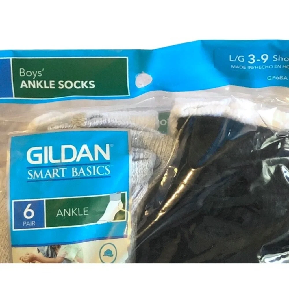 12pairs Gildan smart basics Boys black white gray ankle socks size L (3-9 shoe)‎